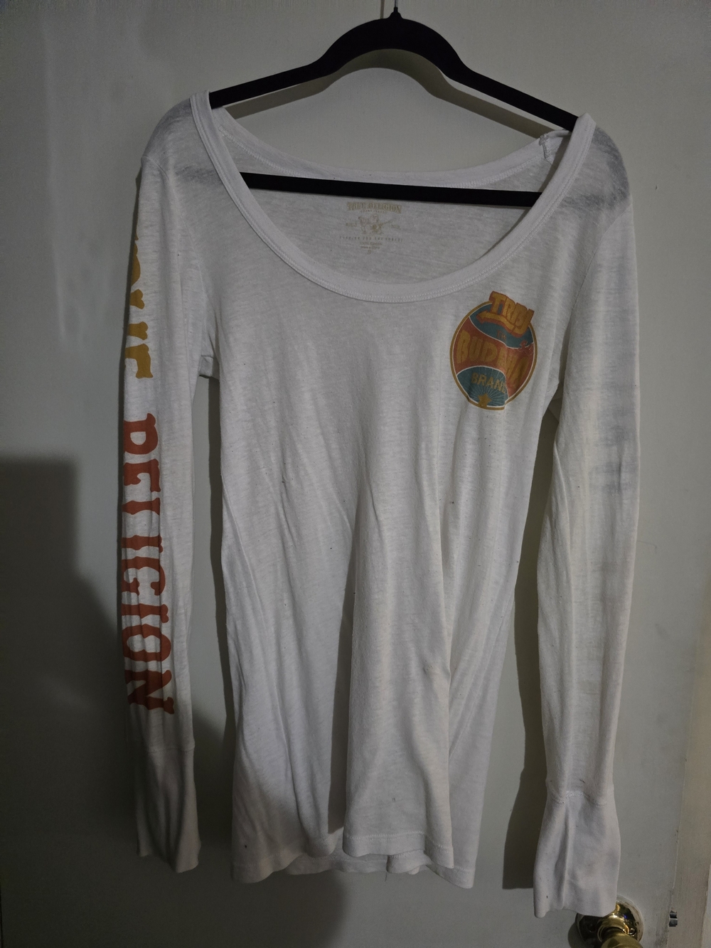 True Religion Women’s White Long-Sleeve Graphic Tee